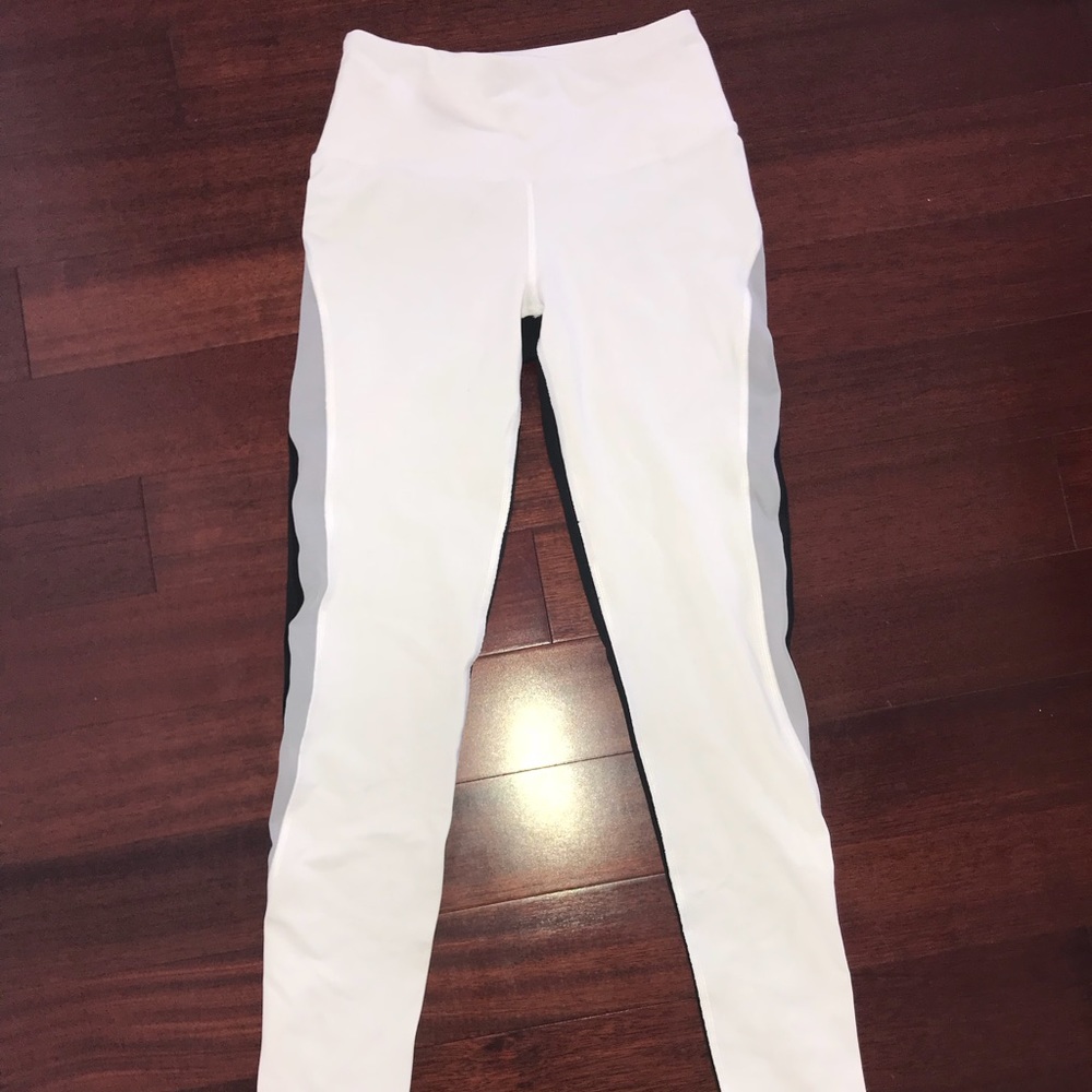 Victoria’s Secret Sport Leggings